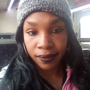 Meet your Posher, Keshia